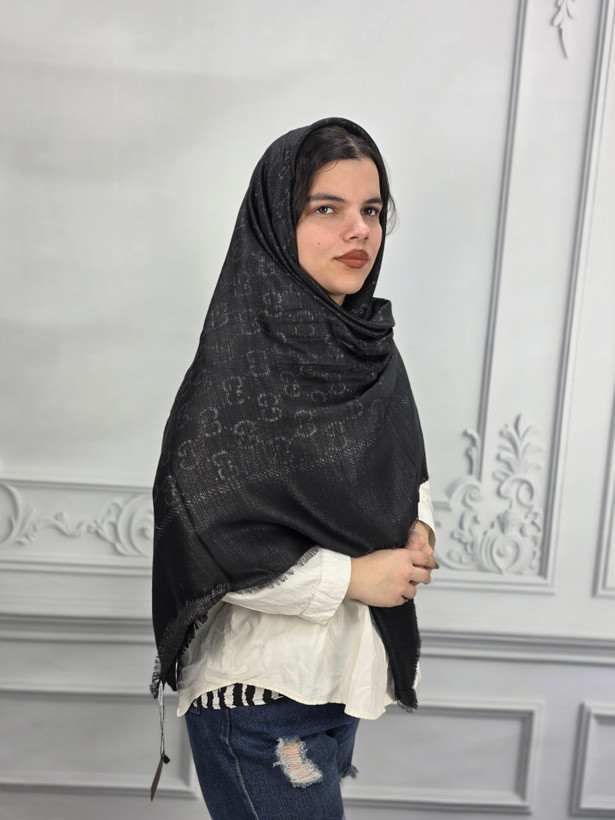 روسری مشکی ژاکارد لمه اعلا مارک دار اورجینال